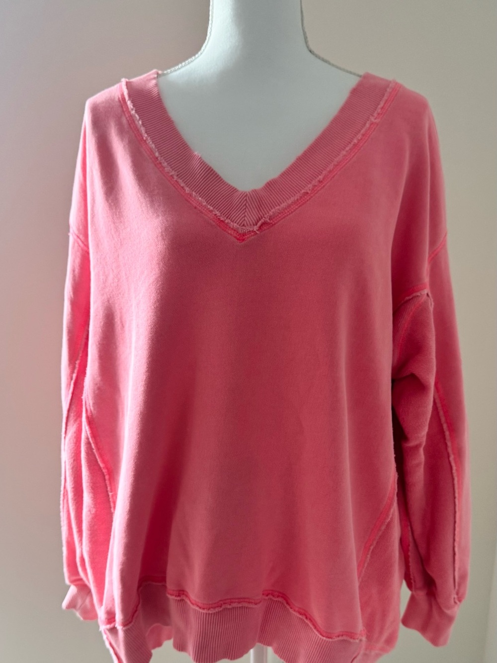 Aerie Coral V neck oversized pullover